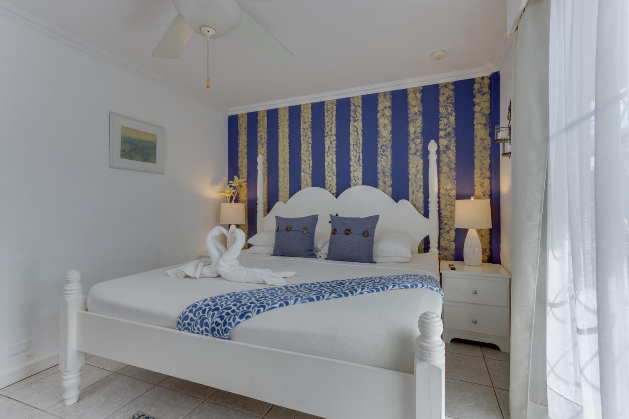 Villa Boscardi Belize City Exterior photo