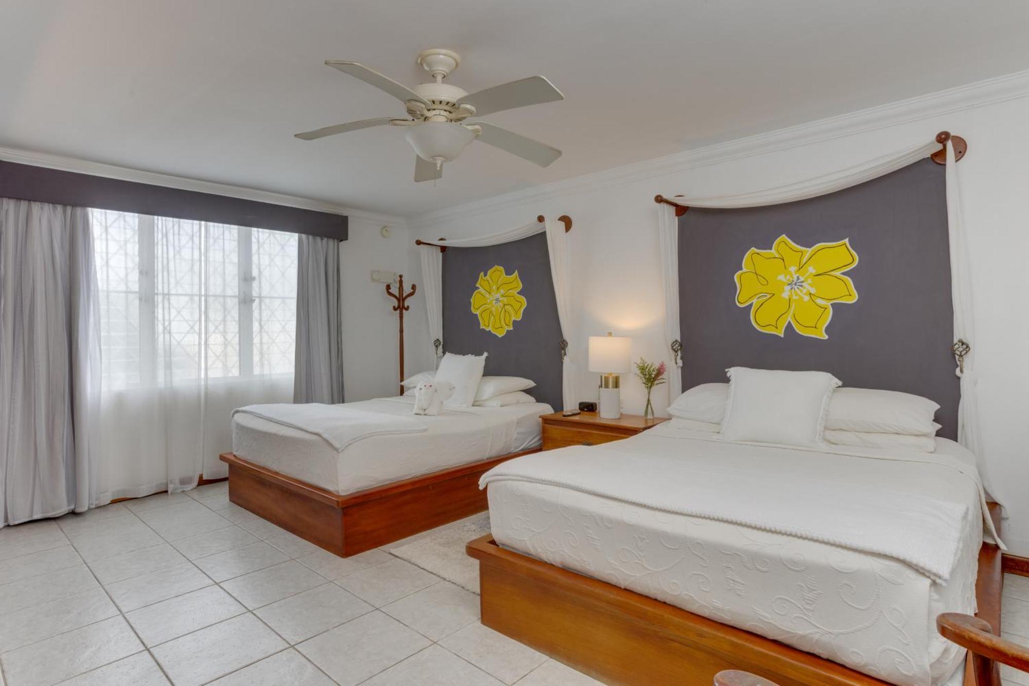 Villa Boscardi Belize City Exterior photo