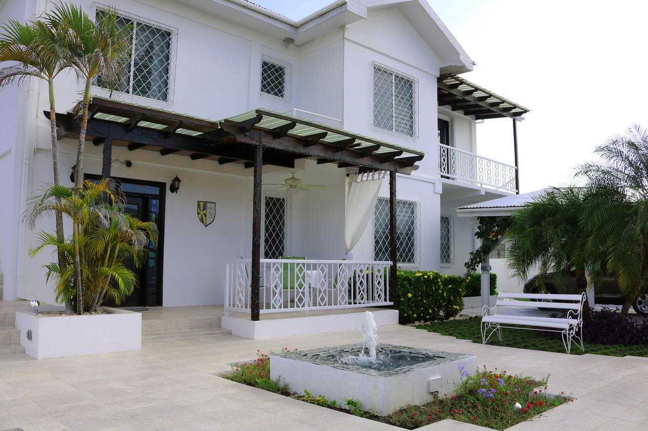 Villa Boscardi Belize City Exterior photo