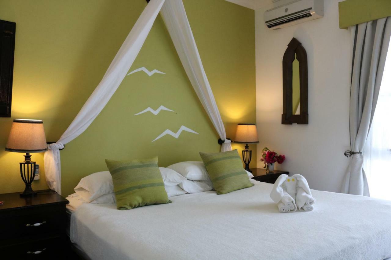 Villa Boscardi Belize City Exterior photo